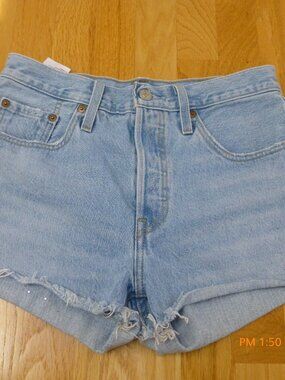 Levis Shorts Women's Size 27 Blue Denim 501 Button Fly Frayed Cutoff